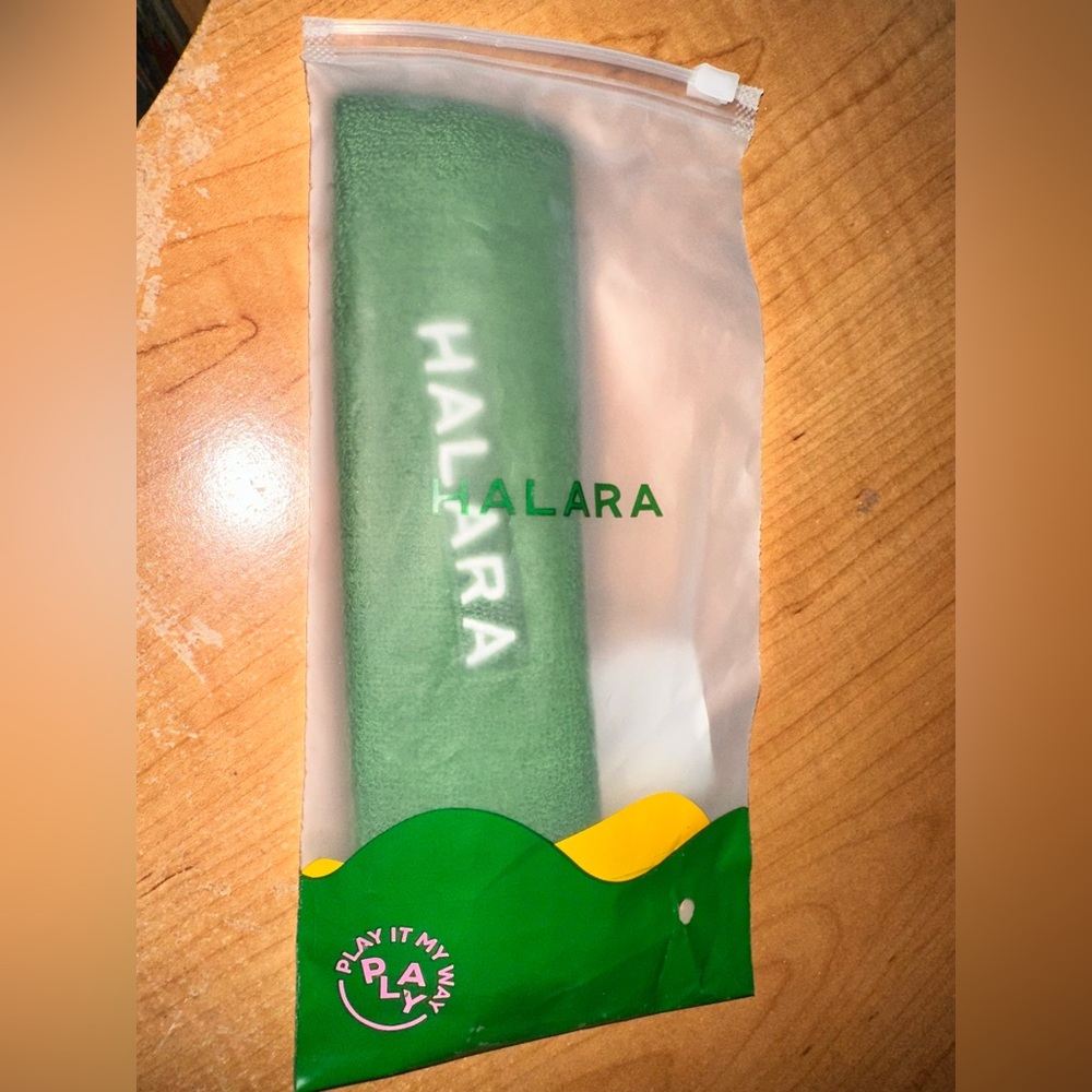 💚NWT HALARA SPORTS HEADBAND